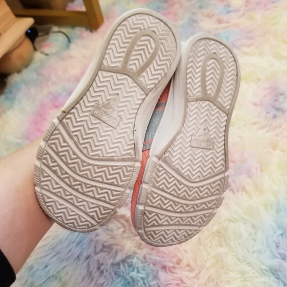 🔴 Sale oshkosh little girl water shoes size 12